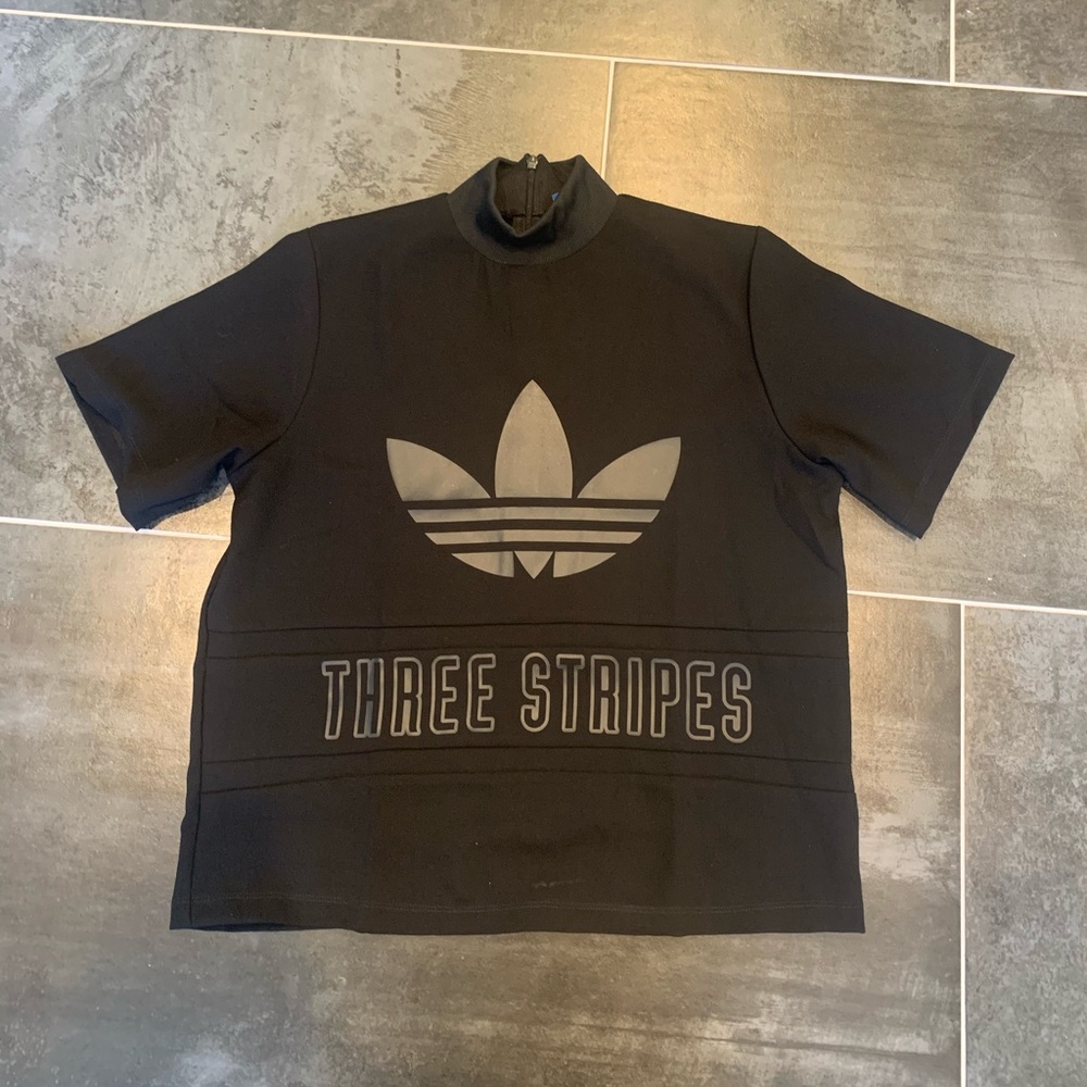 Adidas Top